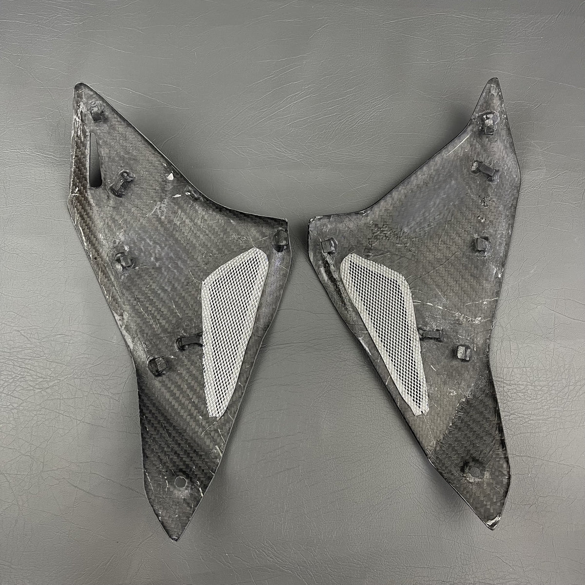 YAMAHA MT-10/FZ-10 2016-2021 Carbon Fiber Side Panels – view 2