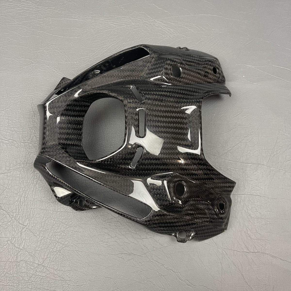 YAMAHA MT-09 Carbon Fiber Headlight Fairing – view 2