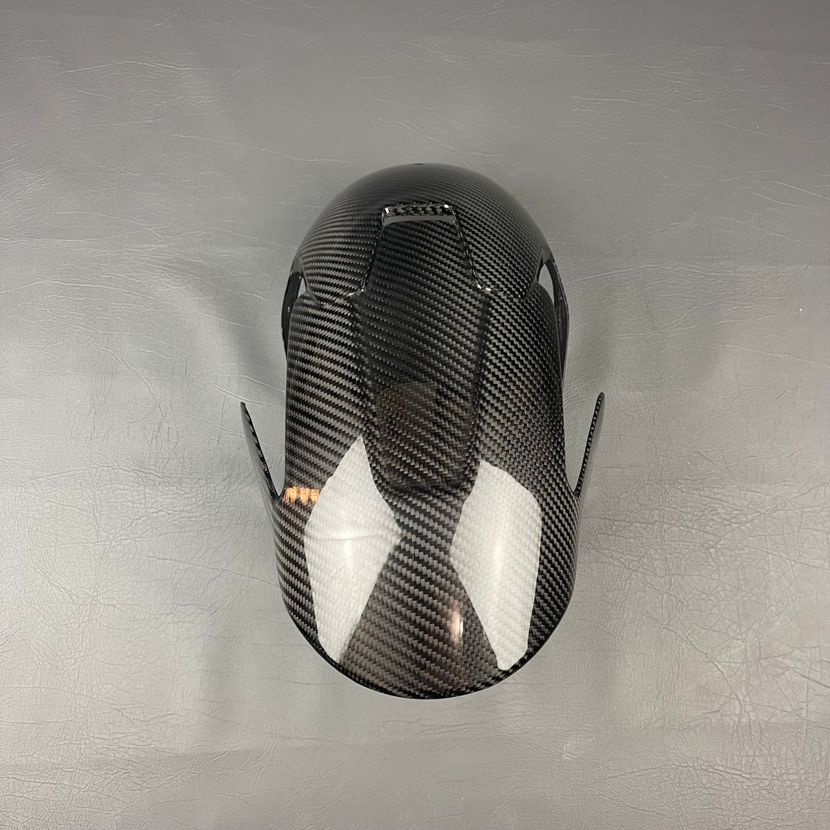 Aprilia RS660 / RSV4 Carbon Fiber Front Fender Hugger Mudguard – view 3