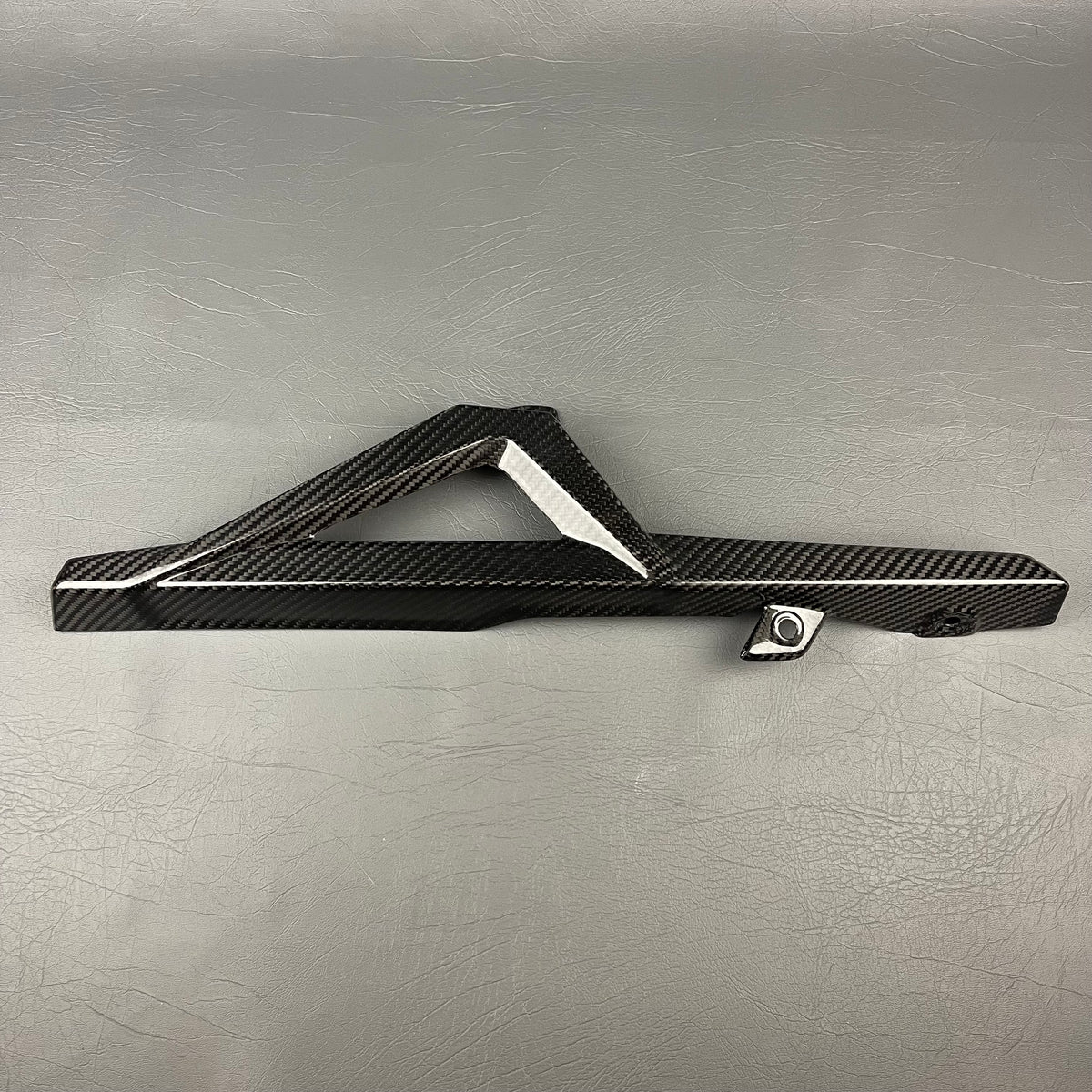Aprilia RSV4 TUONO V4 Carbon Fiber Chain Guard – view 2