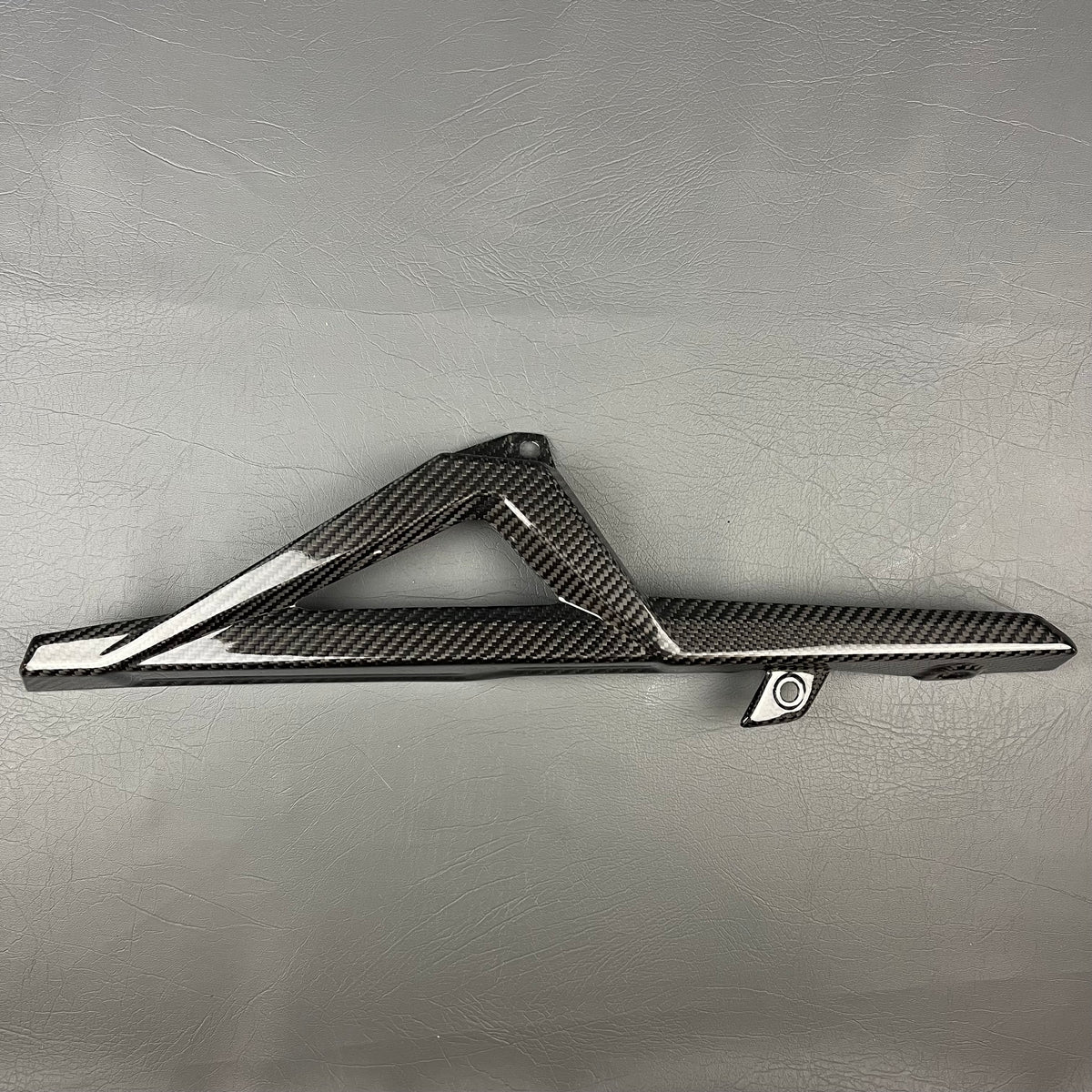 Aprilia RSV4 TUONO V4 Carbon Fiber Chain Guard – view 3
