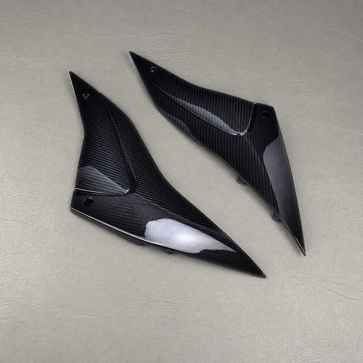 Aprilia RSV4 Tuono V4 Carbon Fiber Tank Side Panels