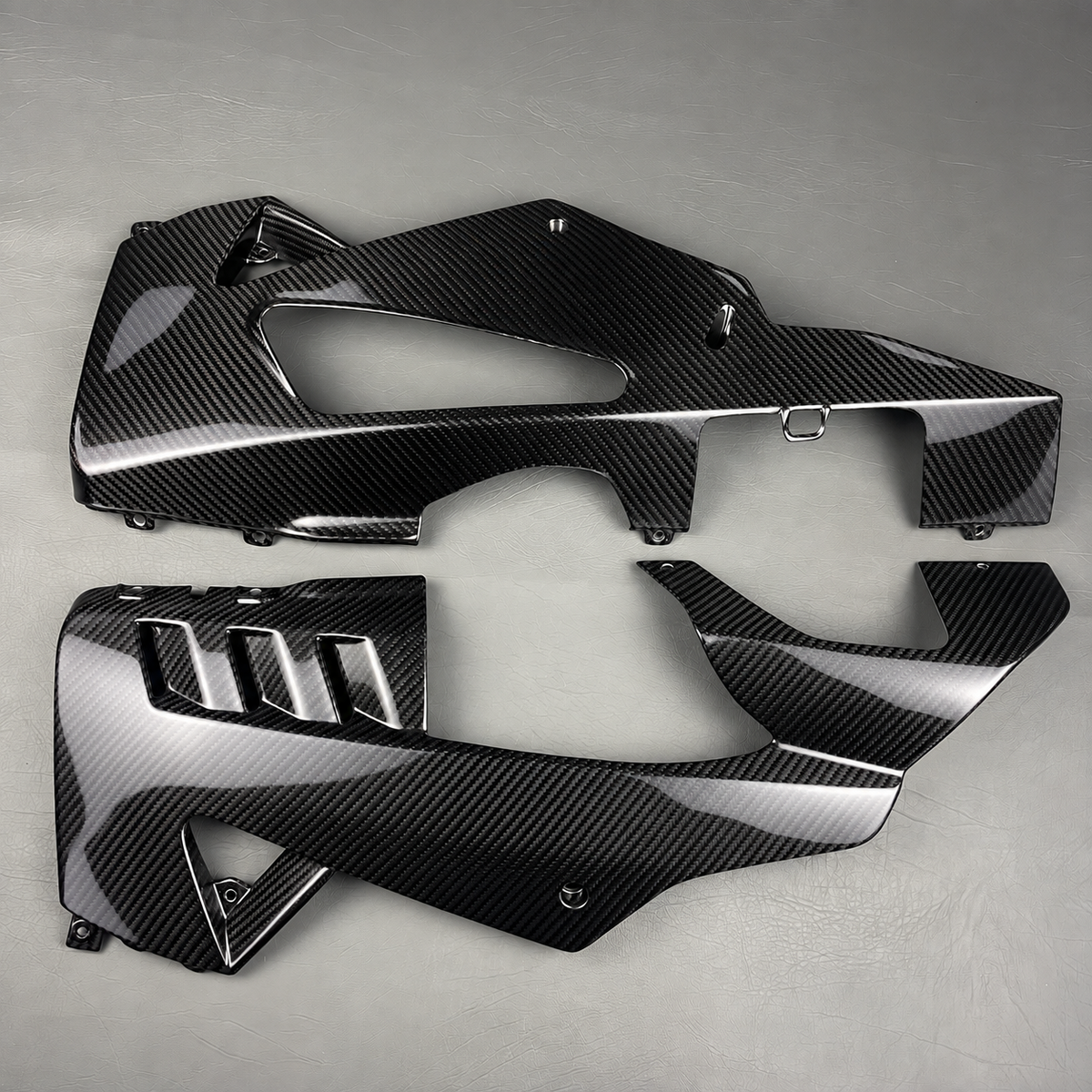 Aprilia RSV4 RR/RF 2015-2020 Carbon Fiber Belly Pan