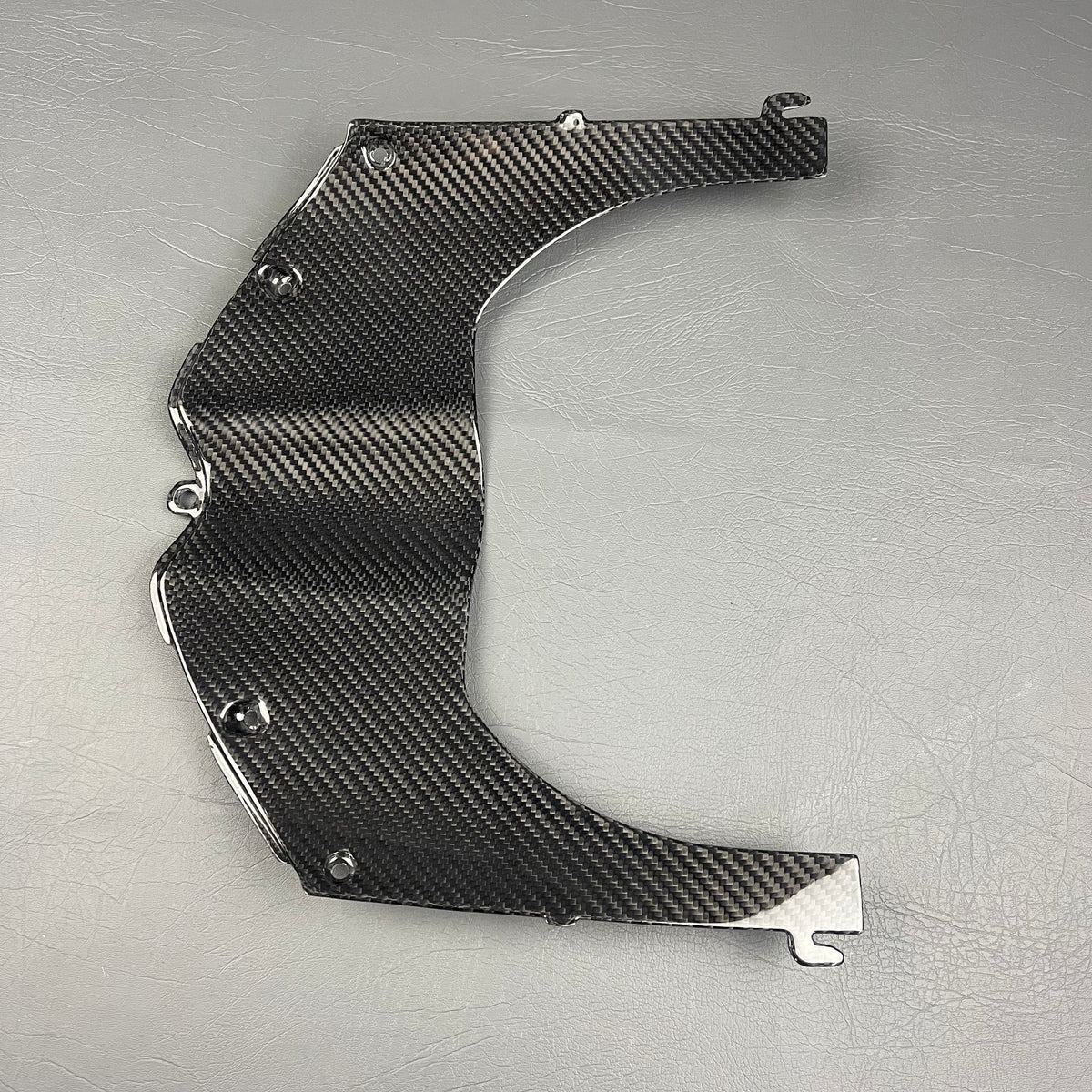 Aprilia RSV4 RR/RF 2015-2020 Carbon Fiber Front Fairing Under Headlight