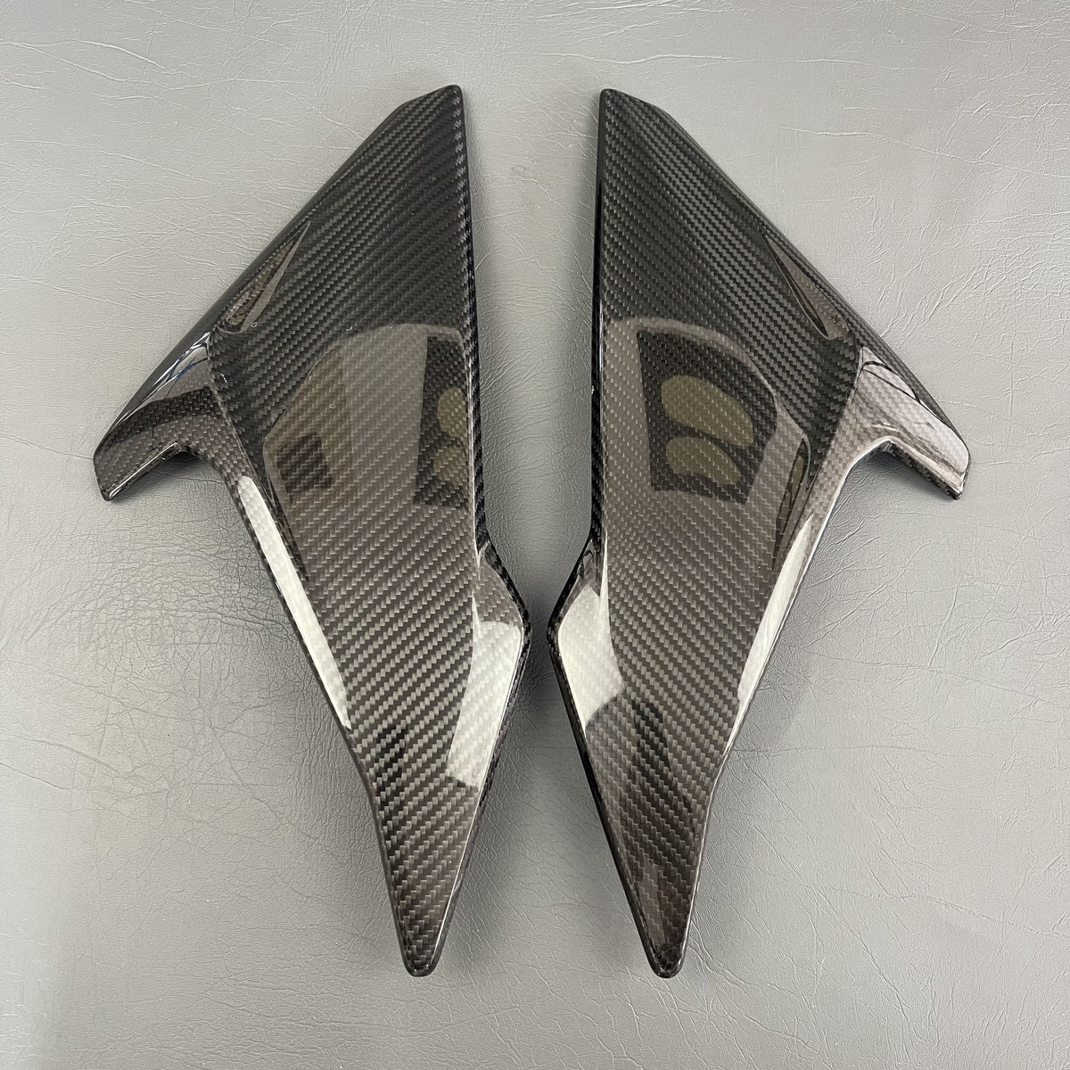 BMW S1000R Carbon Fiber Upper Side Fairing – view 2