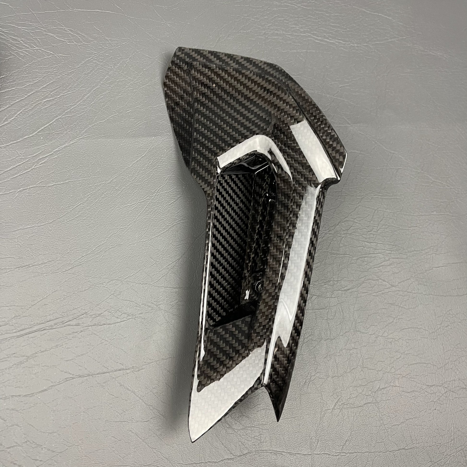 DUCATI SuperSport 939 Carbon Fiber Rear Side Fairings – view 3