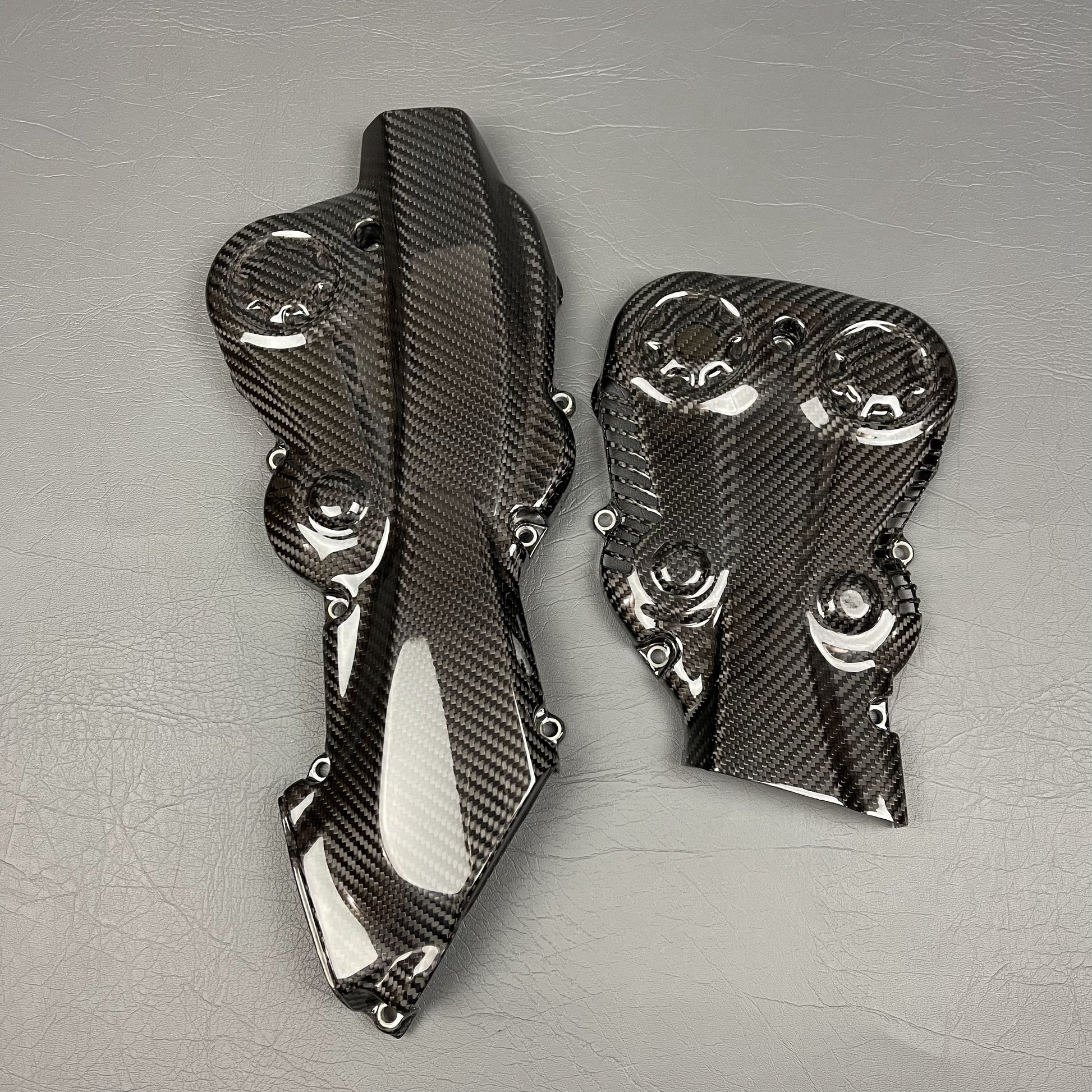 DUCATI SuperSport 939 Carbon Fiber Cam Belt Cover Protector – view 2
