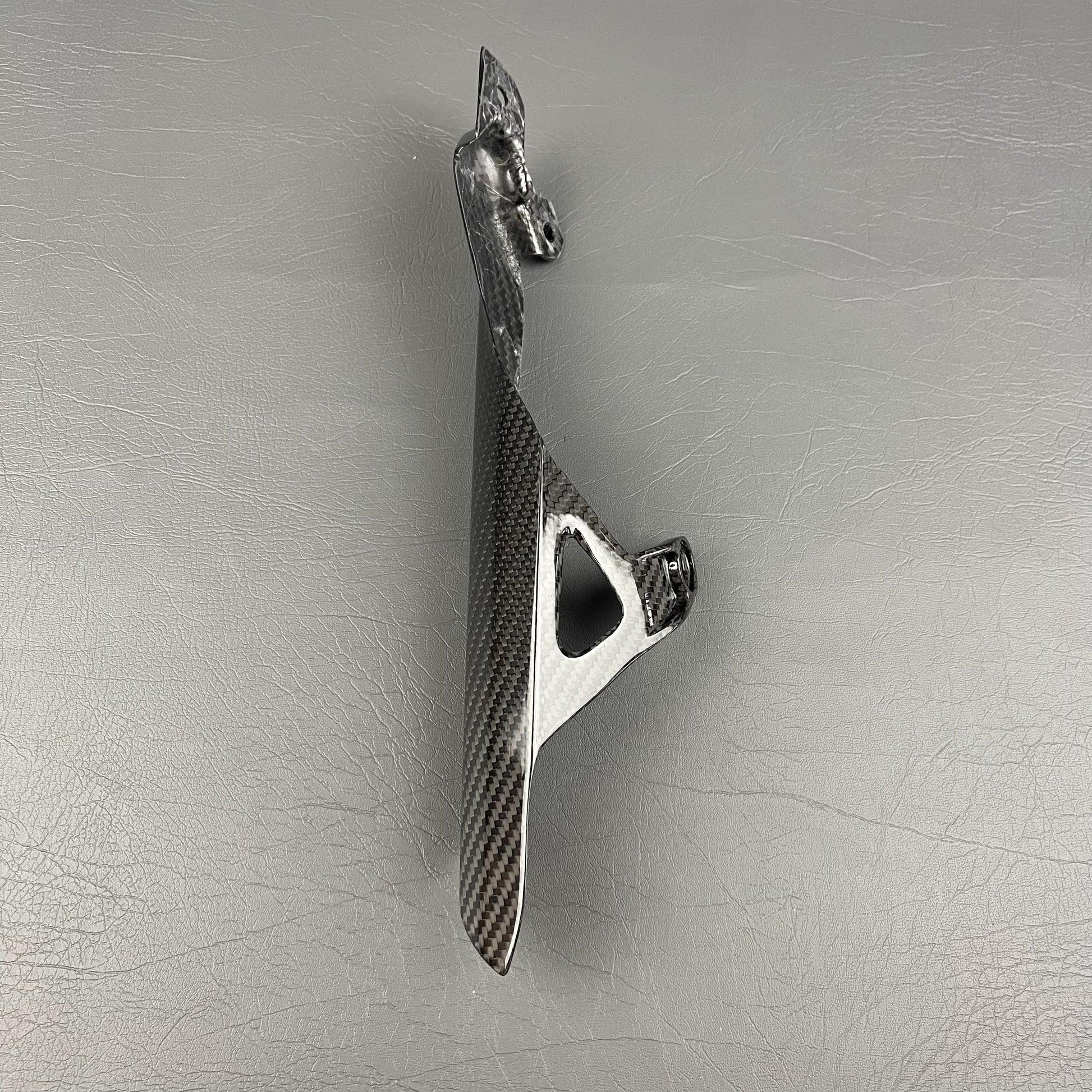 DUCATI SuperSport 939 Carbon Fiber Chain Guard Cover
