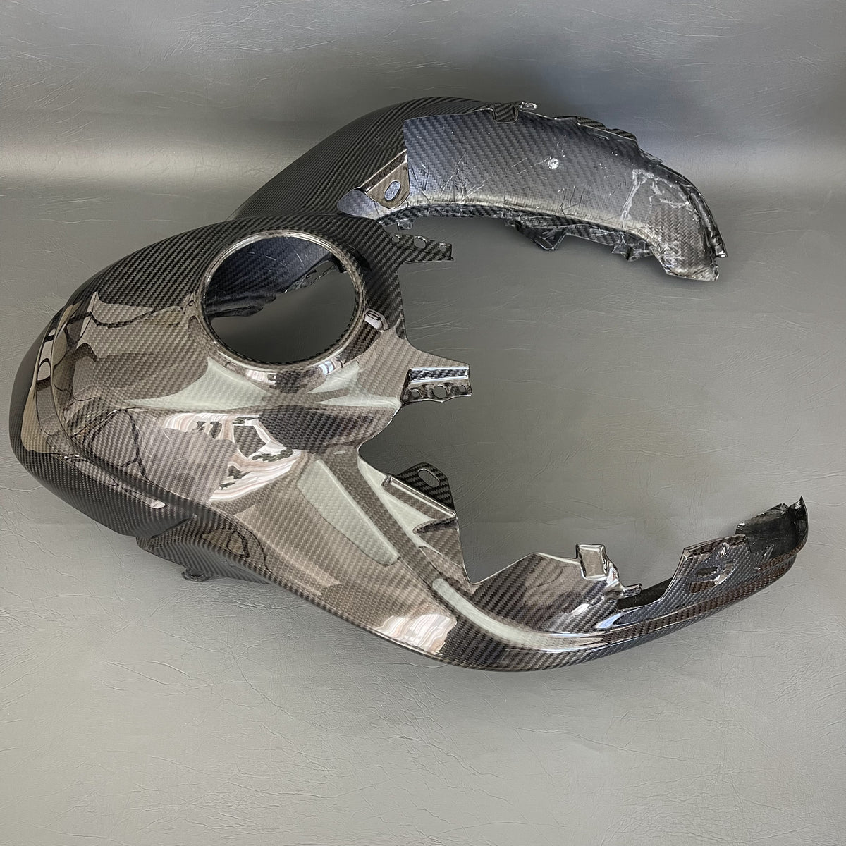 Ducati Multistrada 950/1260/1200 Carbon Fiber Upper Tank Cover – view 5