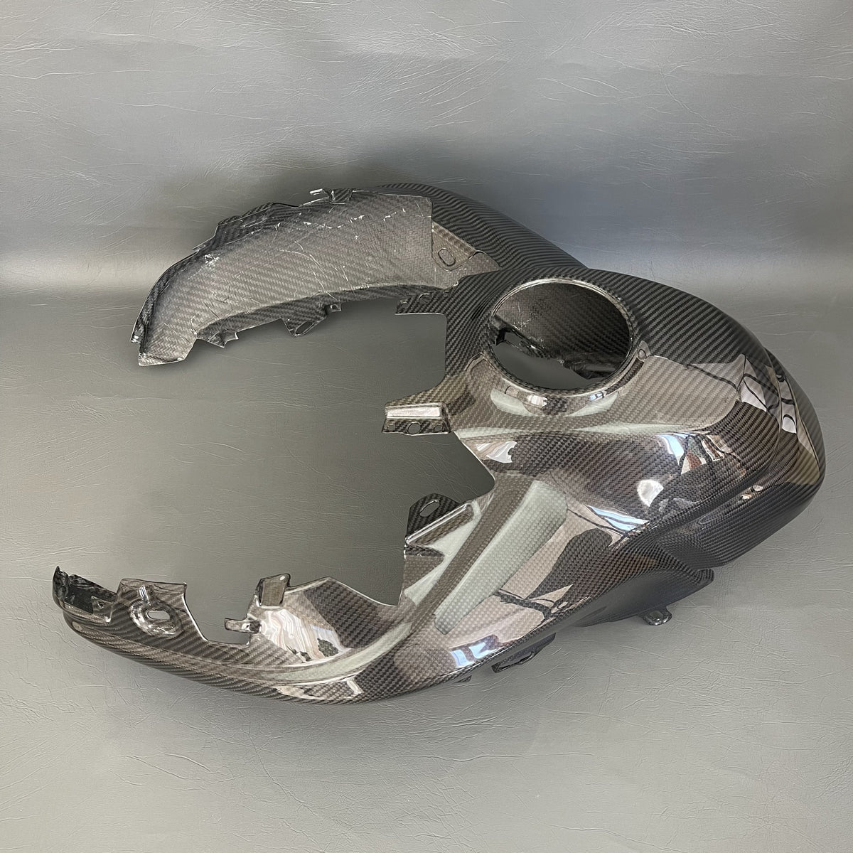 Ducati Multistrada 950/1260/1200 Carbon Fiber Upper Tank Cover – view 3