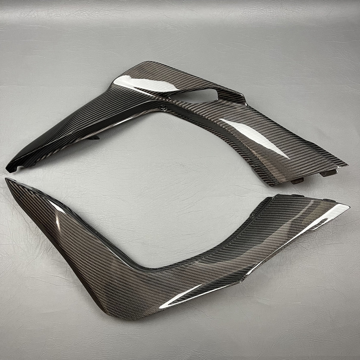 Ducati Multistrada 950/1260/1200 Carbon Fiber Tank Side Panel Fairing – view 2