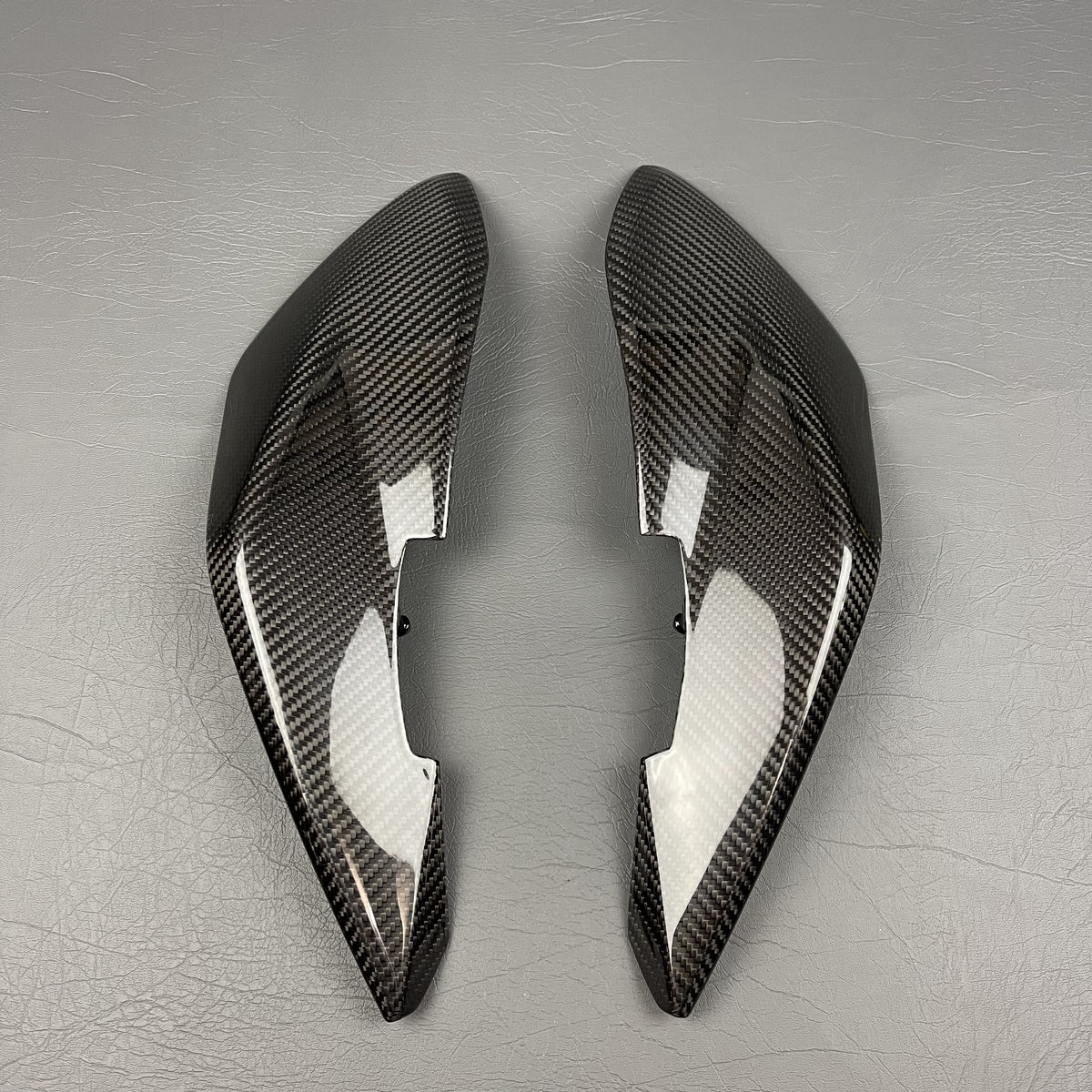 Ducati Hypermotard 950 Carbon Fiber Rear Side Fairings (Handle Version)