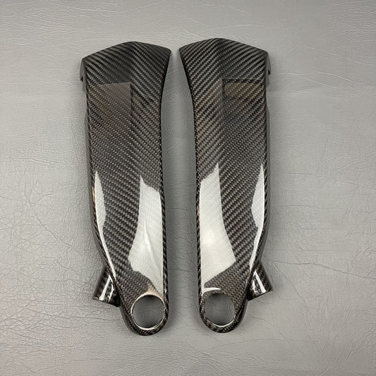 Ducati Panigale/Streetfighter V4 Carbon Fiber Under Tank Frame Cover