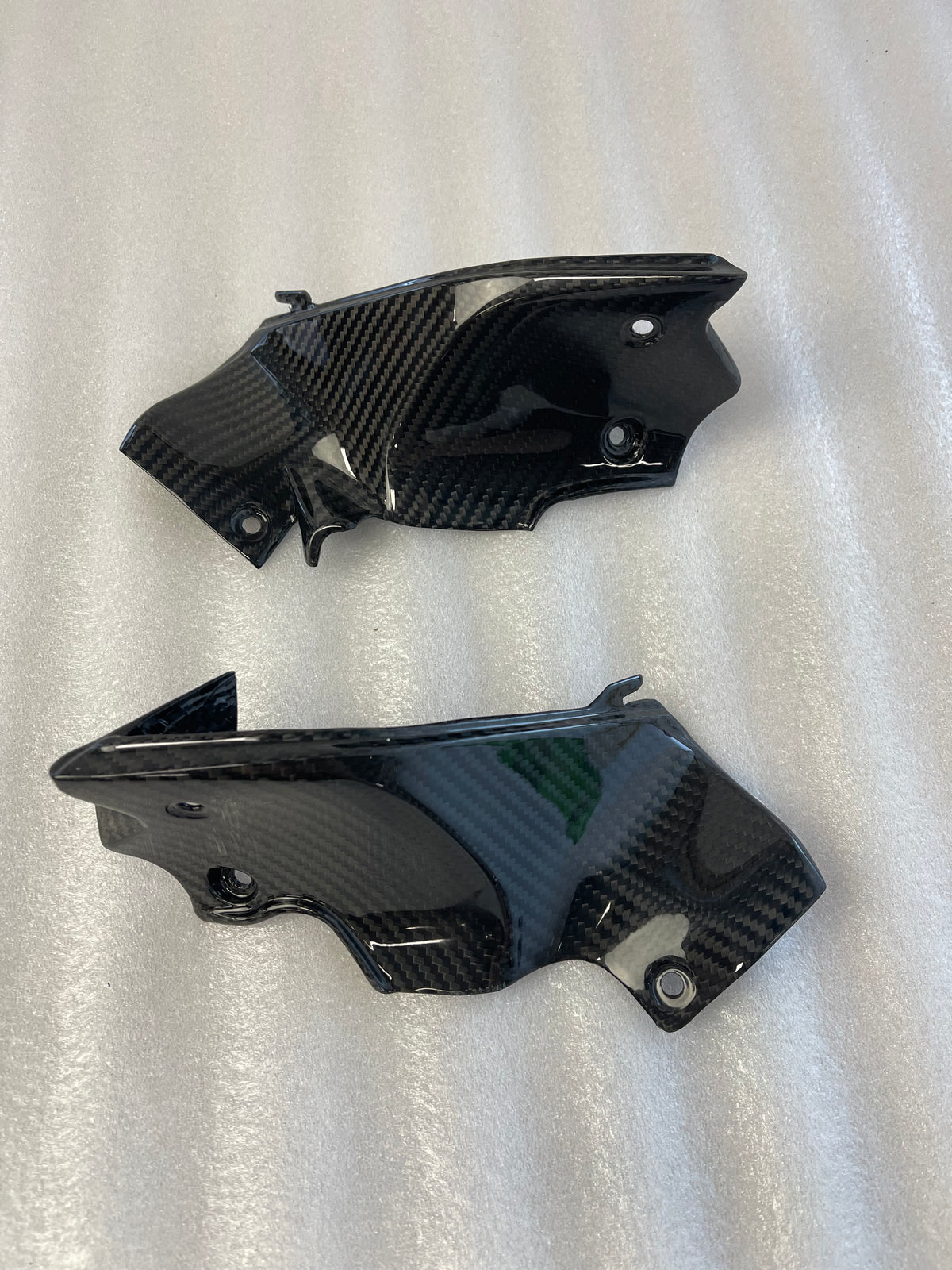 Ducati Streetfighter V2 Carbon Fiber Dash Side Airtube Covers