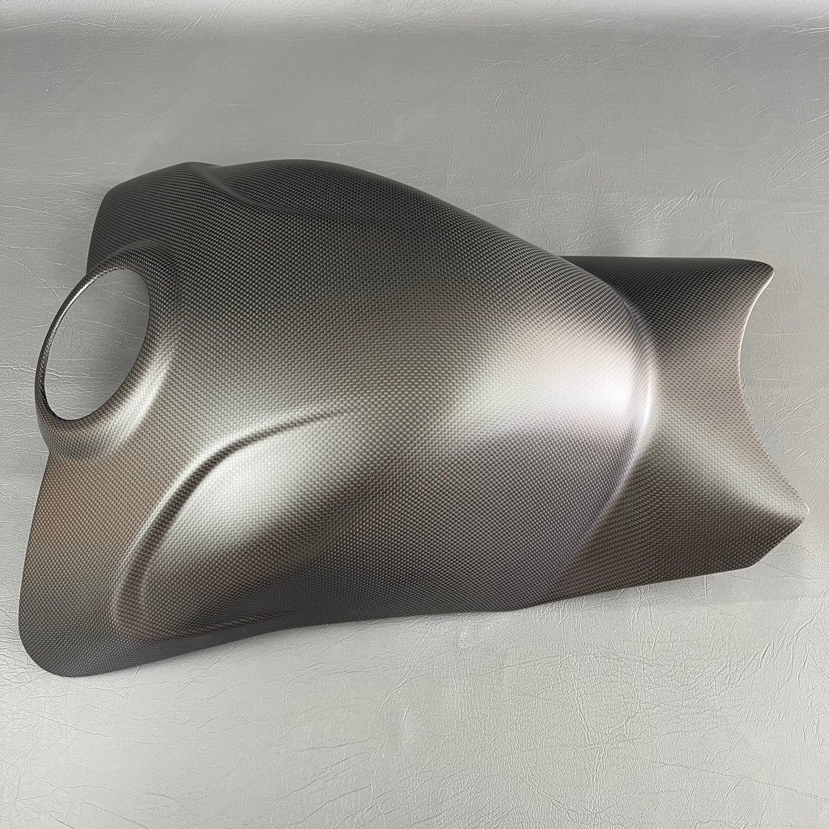 Ducati Panigale/Steetfighter V4 V4S V4R Carbon Fiber Tank Cover – view 3