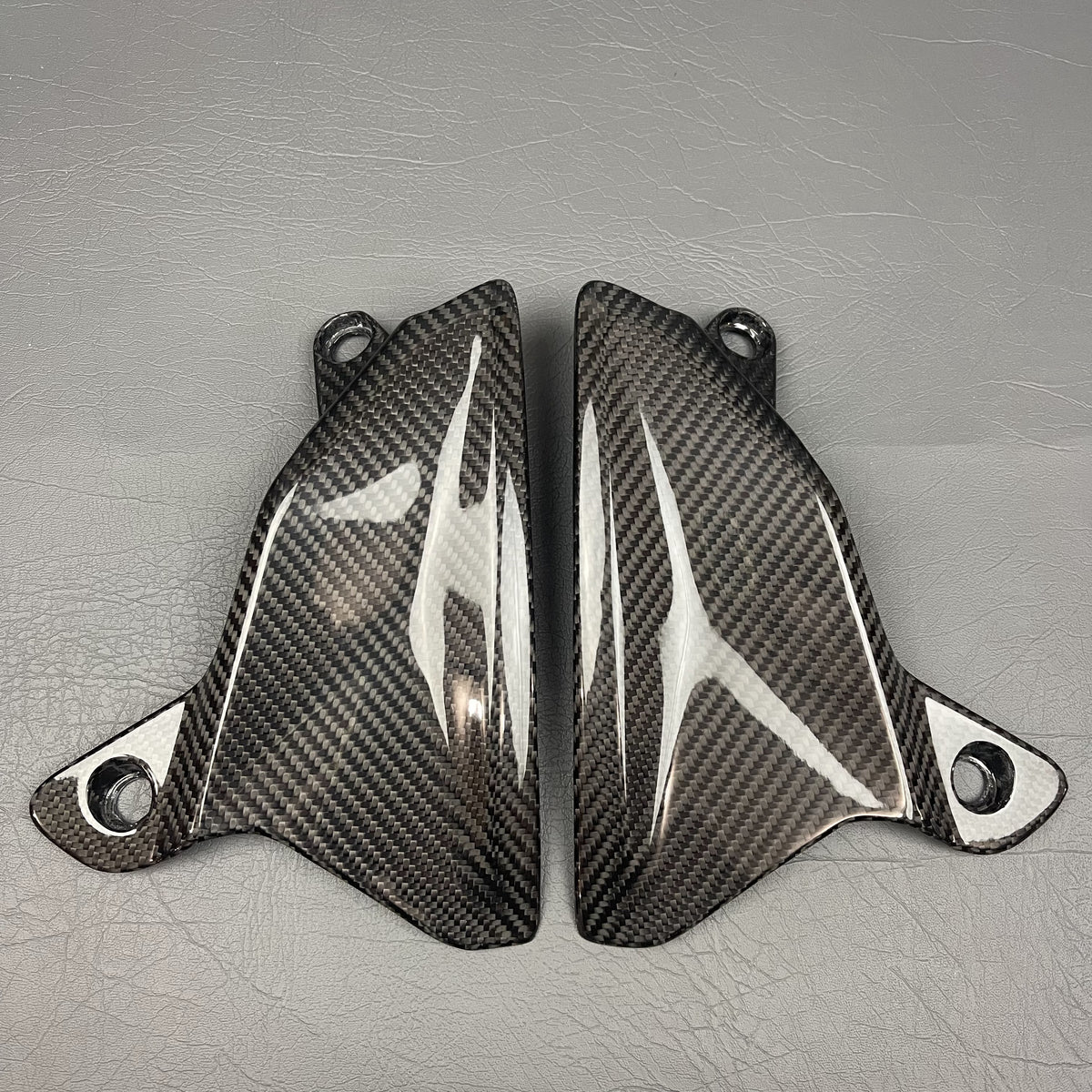 Ducati Multistrada V4 Carbon Fiber Windscreen Side Shields – view 2