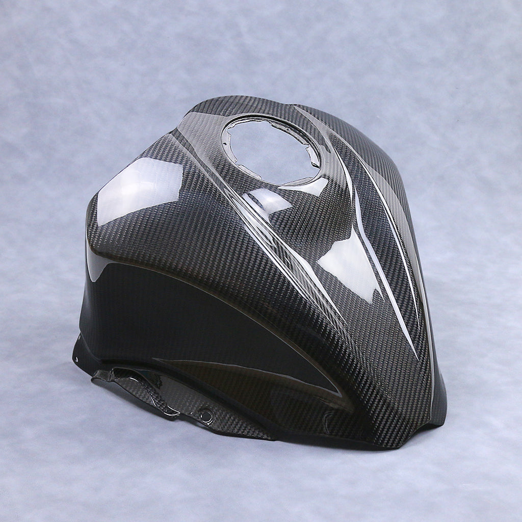 SUZUKI GSX1300R HAYABUSA 2021+ Carbon Fiber Tank Cover