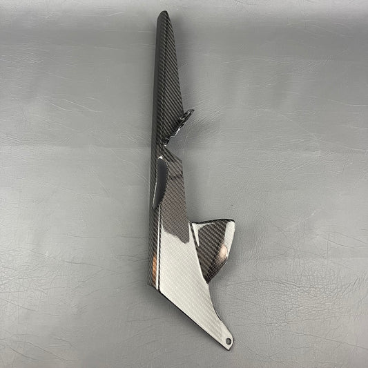 Kawasaki Ninja H2 SX/SE Carbon Fiber Rear Chain Guard