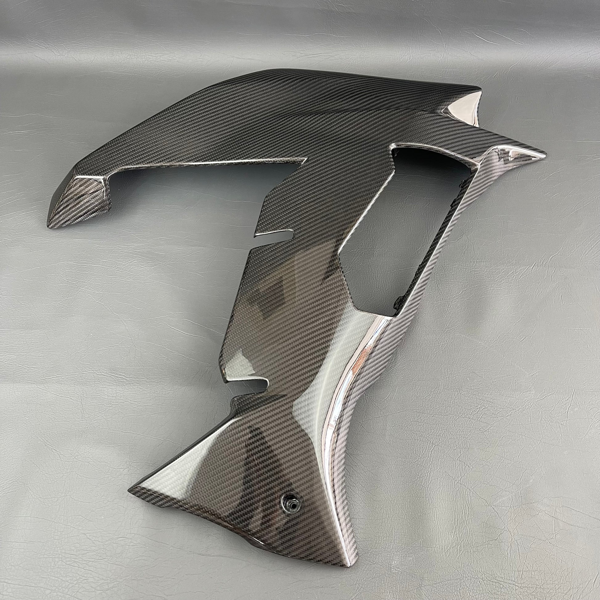Kawasaki Ninja H2 SX/SE Carbon Fiber Side Fairings – view 2