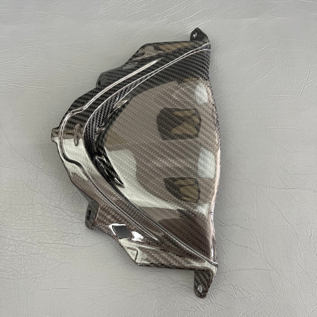 SUZUKI GSX1300R HAYABUSA 2021+ Carbon Fiber Instruement Cover – view 2