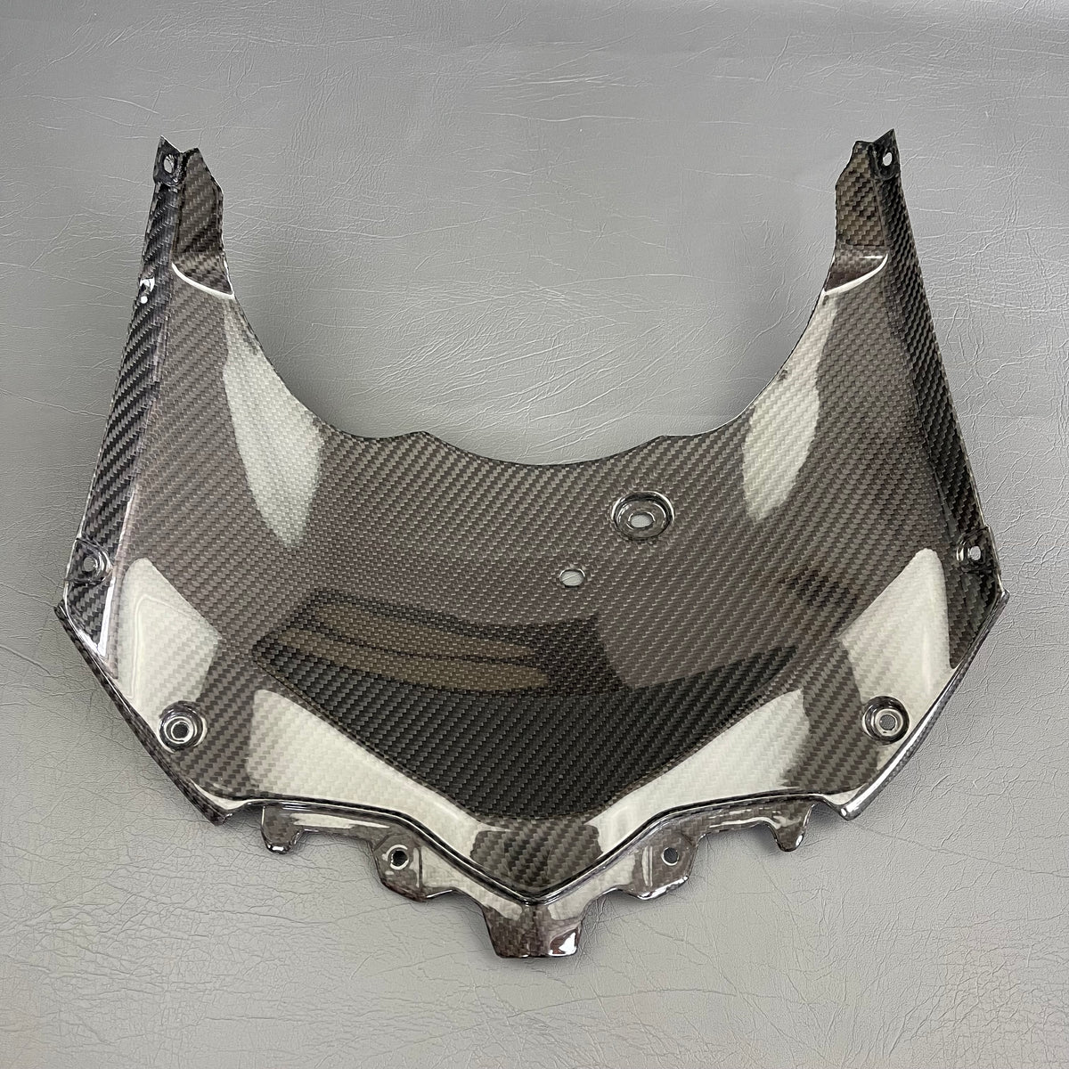 SUZUKI GSX1300R HAYABUSA 2021+ Carbon Fiber Front Cowl Inner Panel
