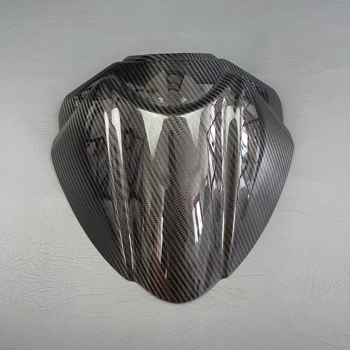 SUZUKI GSX1300R HAYABUSA 2021+ Carbon Fiber Rear Seat Cover