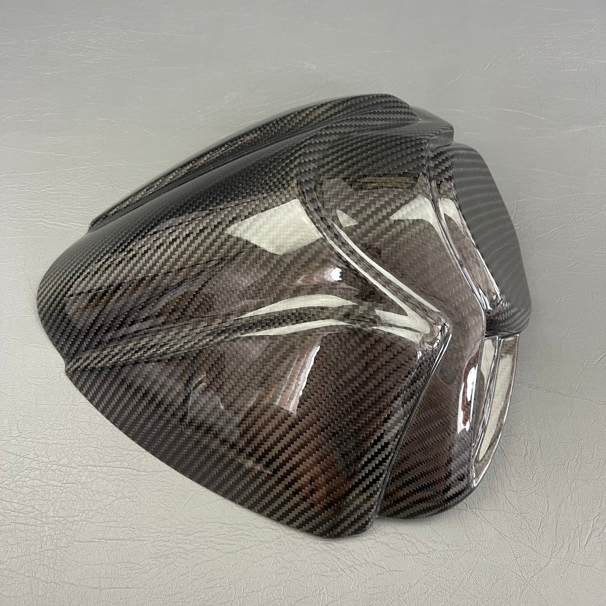 SUZUKI GSX1300R HAYABUSA 2021+ Carbon Fiber Rear Seat Cover – view 2