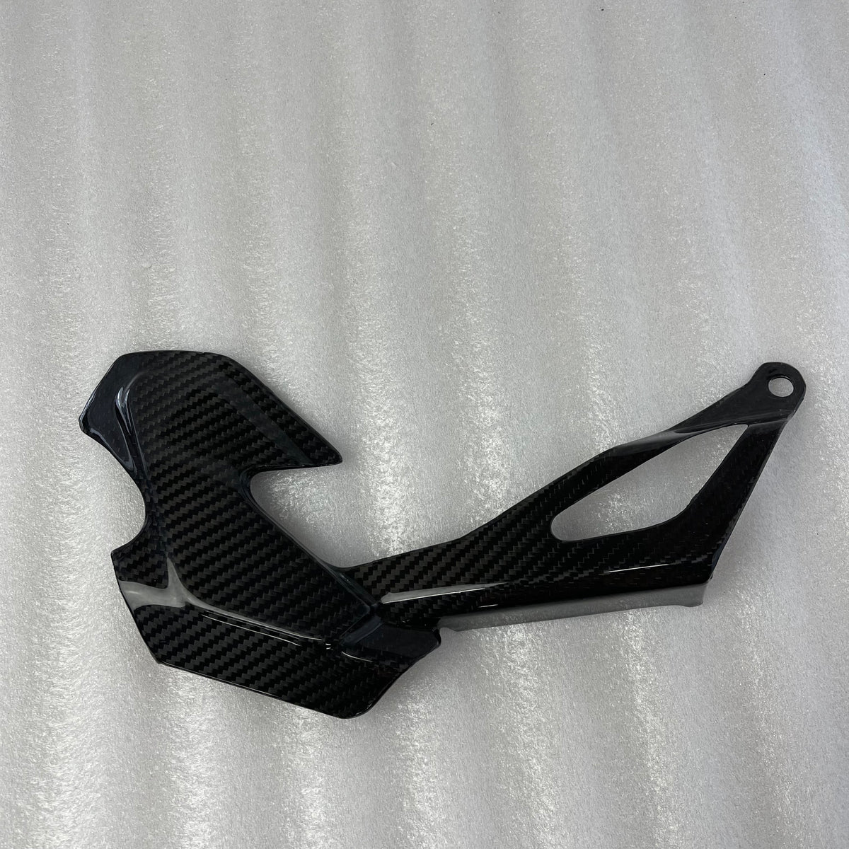YAMAHA MT-10/FZ-10 2016-2021 Carbon Fiber Chain Guard