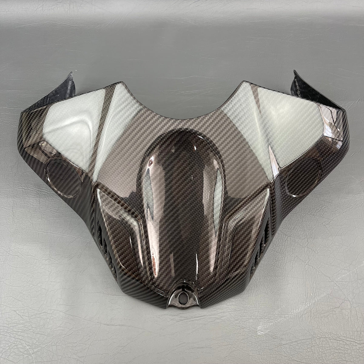 YAMAHA R1 R1M Carbon Fiber Airbox Tank Cover