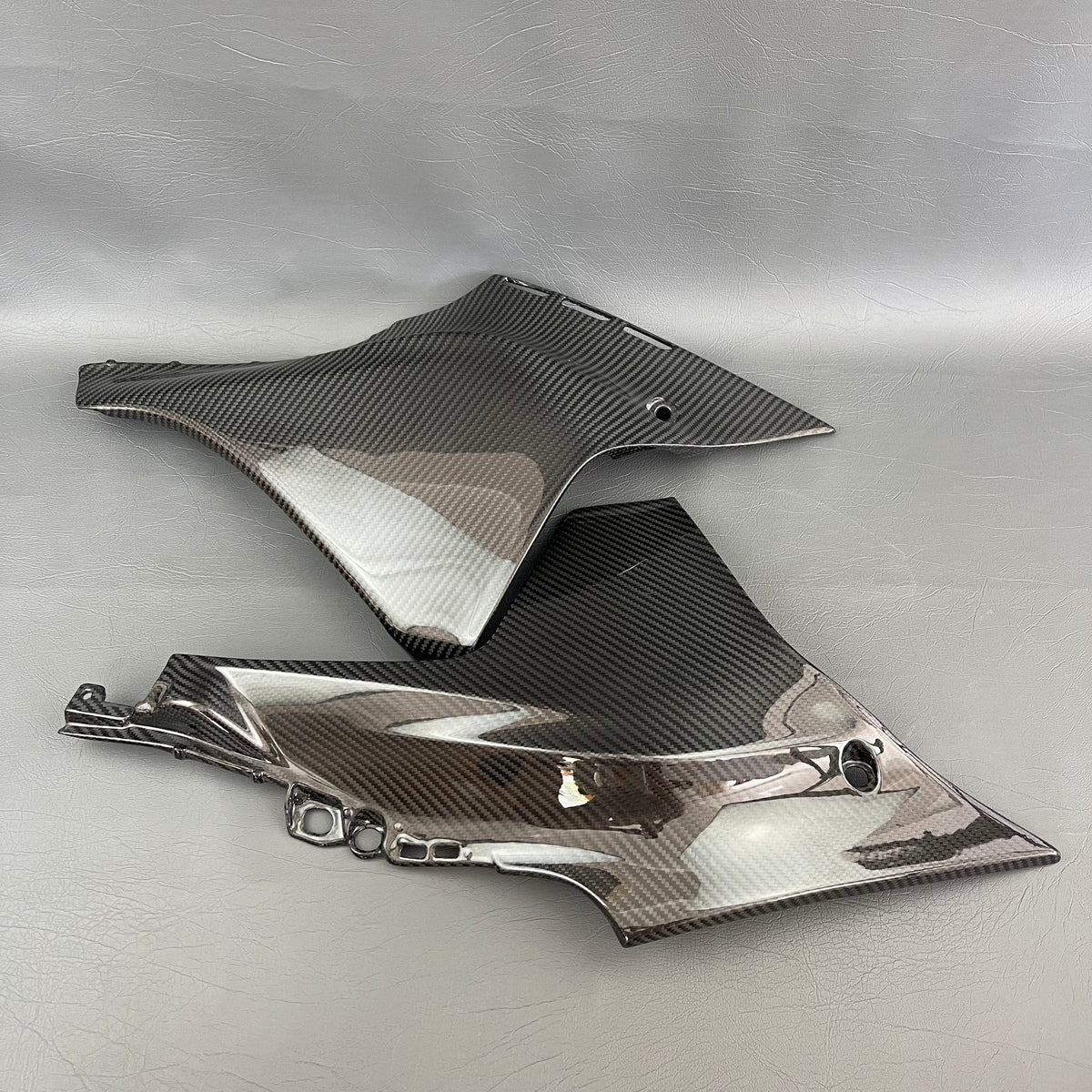 YAMAHA R1 R1M Carbon Fiber Upper Side Panels